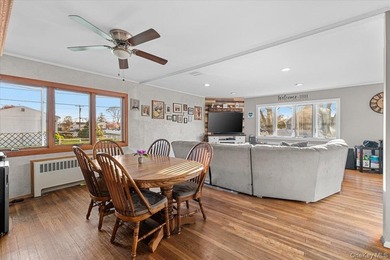 Welcome to your new home! This charming, move-in-ready - photo 26