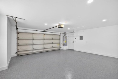 Welcome to this beautiful home located in the heart of Destin - photo 31
