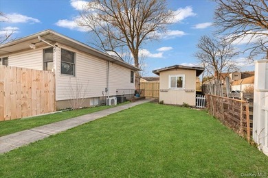Welcome to your new home! This charming, move-in-ready - photo 33