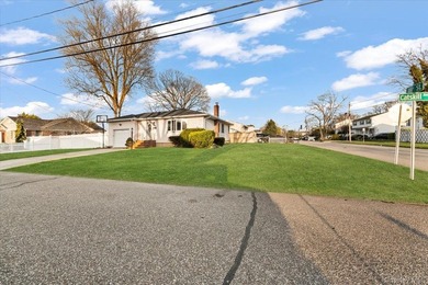 Welcome to your new home! This charming, move-in-ready - photo 35