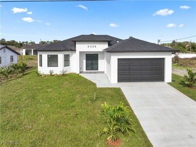 Lehigh Acres Area Home For Sale in Lehigh Acres Florida