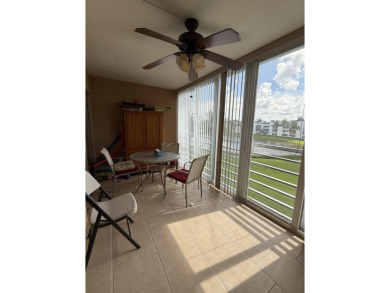 Lake Condo For Sale in Boca Raton, Florida