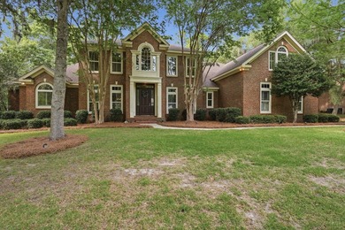 Stunning Golden Eagle brick masterpiece offering exceptional - photo 1