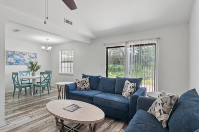 Awesome updated END-UNIT townhome in the heart of Destin with NO - photo 5