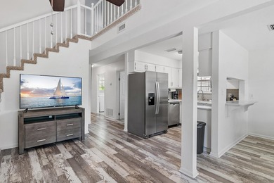 Awesome updated END-UNIT townhome in the heart of Destin with NO - photo 6