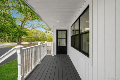 LIVING LUXURY In The Heart Of Center Moriches! This Hamptons - photo 6
