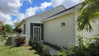 ** SHORT SALE - SUBJECT TO BANK APPROVAL - photo 5