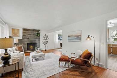 This beautifully maintained 3-bedroom Colonial offers timeless - photo 6