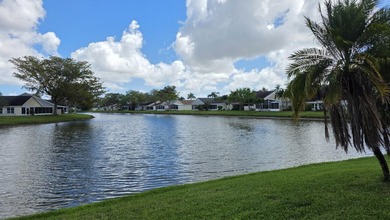 ** SHORT SALE - SUBJECT TO BANK APPROVAL - photo 6