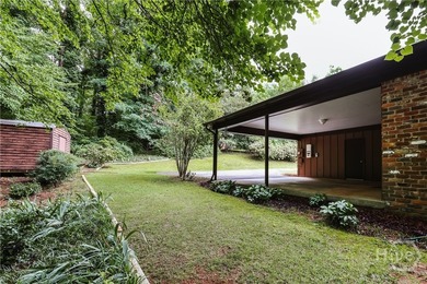Welcome to 750 Glenwood Drive, a beautifully updated 3 bedroom - photo 44