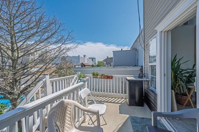 Beautiful multifamily close to The Walk, Caesar's Casino, and a - photo 5