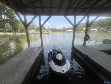 Discover the perfect waterfront family getaway on Lake Weiss in - photo 10