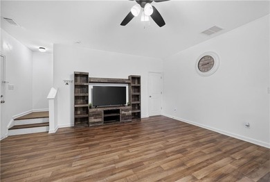 Welcome to this beautifully updated 4-bedroom, 2.5-bath home - photo 6
