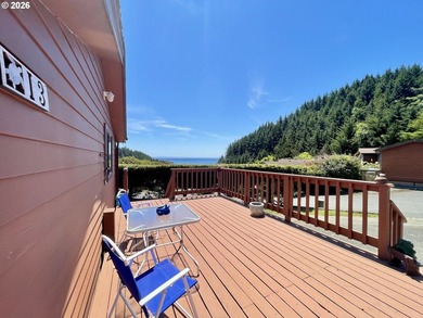 Enjoy coastal living with Pacific Ocean views from this - photo 2