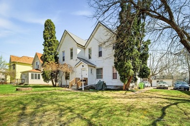 Great duplex for sale in Eau Claire's Cannery District! This - photo 3