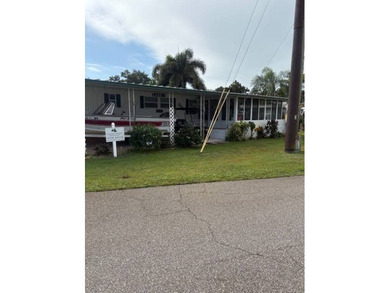 Lake Huntley Lot For Sale in Lake Placid Florida