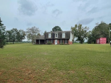 (private lake, pond, creek) Home Sale Pending in Newton Alabama