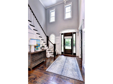 Unbelievable new price and  opportunity! Step into this stunning - photo 6