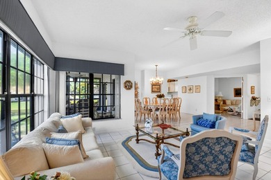 Welcome home to this beautifully maintained first floor condo - photo 11