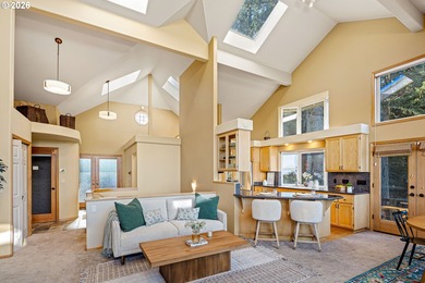 This beautifully cared-for home in Edgewood Hills has truly