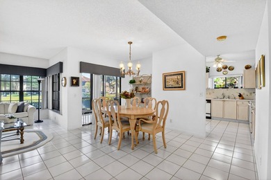 Welcome home to this beautifully maintained first floor condo - photo 14