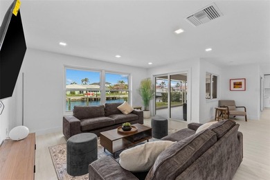 Welcome to Your Waterfront Oasis!
Discover the perfect blend of - photo 15