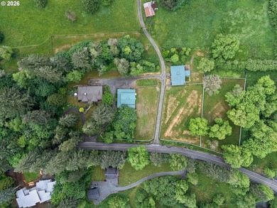 Rare opportunity to own a fully equipped horse property on 5.65 - photo 8