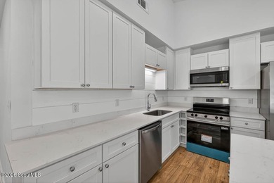 LIKE NEW and completely renovated from top to bottom, this - photo 9