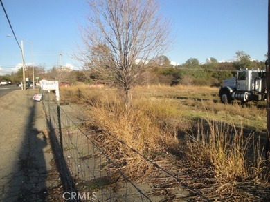 Nice Four Parcels on Very Busy Corner including a total of 7.59 - photo 3