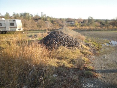 Nice Four Parcels on Very Busy Corner including a total of 7.59 - photo 5