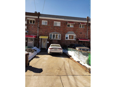 This stunning single-family home is in mint condition!!! Truly - photo 30
