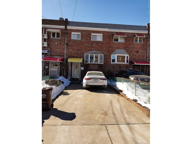 This stunning single-family home is in mint condition!!! Truly - photo 31