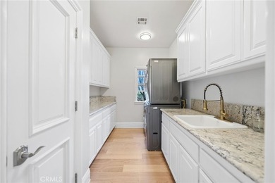 Timeless Luxury in the Heart of La Cresta, this extraordinary - photo 32