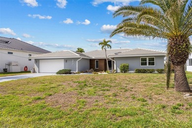 Welcome to Your Waterfront Oasis!
Discover the perfect blend of - photo 41