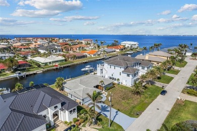 Welcome to Your Waterfront Oasis!
Discover the perfect blend of - photo 42