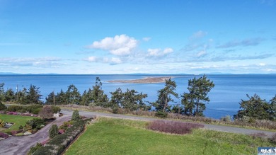 This is your opportunity to own the last available lot on scenic - photo 2
