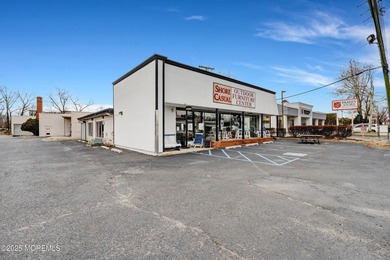 Great buy! Warehouse plus retail in prime location on Rt 35 - photo 10