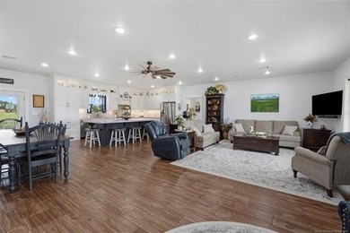 Picturesque 40 acres with a beautiful custom home built in 2021 - photo 12