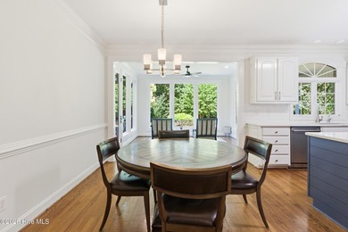 Welcome to this sprawling Trent Woods, all-brick, 5-bedroom - photo 14