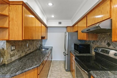 Oceanside Alhambra Condominium Updated Corner Unit 2 Br Duplex - photo 5