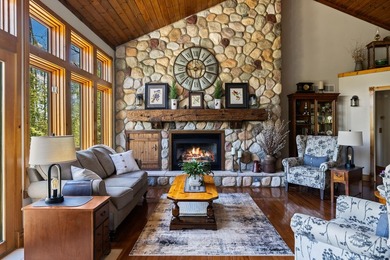 Experience luxury waterfront living on beautiful O'Rourke Lake - photo 18