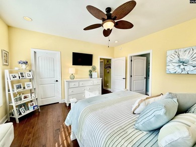 Prepare to be impressed with this beautifully decorated and - photo 20