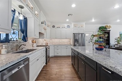 Picturesque 40 acres with a beautiful custom home built in 2021 - photo 21