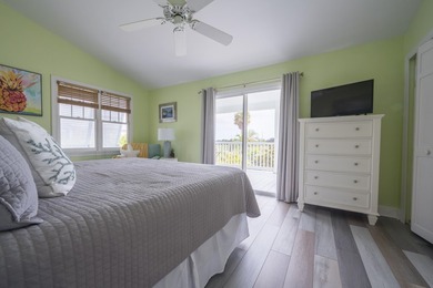 Beautifully maintained Golf Club home overlooking the 17th hole - photo 24