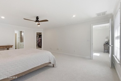 Welcome to this sprawling Trent Woods, all-brick, 5-bedroom - photo 25