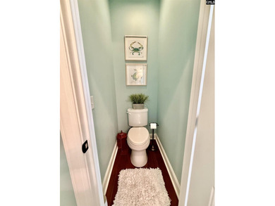 Prepare to be impressed with this beautifully decorated and - photo 26