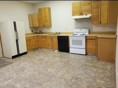 Improved Price!! Great investment opportunity or live in one - photo 26