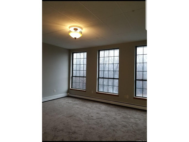 Improved Price!! Great investment opportunity or live in one - photo 27