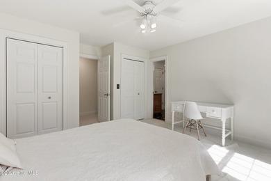Welcome to this sprawling Trent Woods, all-brick, 5-bedroom - photo 30