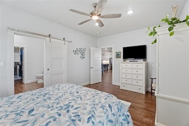 Picturesque 40 acres with a beautiful custom home built in 2021 - photo 30